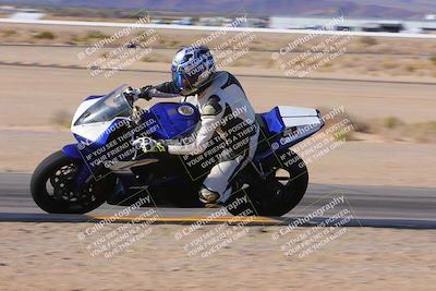 media/Dec-10-2023-SoCal Trackdays (Sun) [[0ce70f5433]]/Turn 9 Inside Set 2 (1115am)/